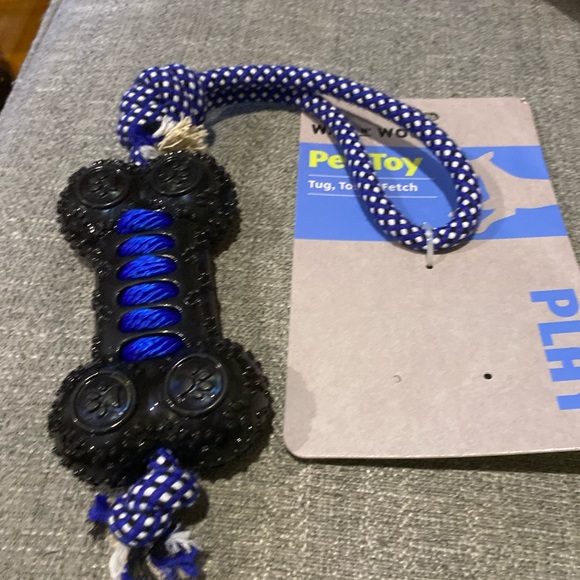 - Brand New Tug Toss & Fetchg fun  Interactive Toy For Dog. - Picture 5 of 8